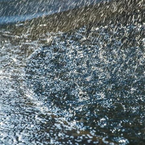 暴雨将至，湖南迎战新一轮强降雨，全民须警惕